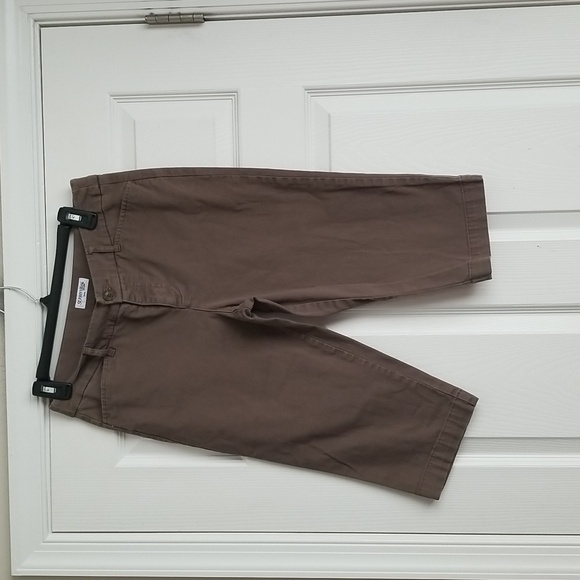 St. John's Bay Petite Women's Capri Pants - Picture 1 of 15
